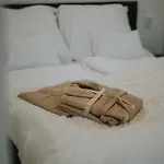 Halacs Homes- Boutique Cabins, Boutique