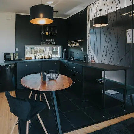 Halacs Homes- Boutique Cabins, Boutique