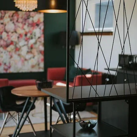 Halacs Homes- Boutique Cabins, Boutique * 발라톤알마디