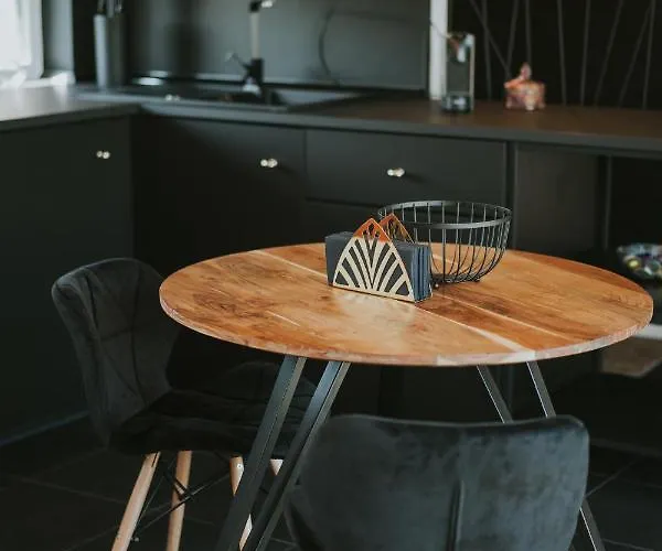 Halacs Homes- Boutique Cabins, Boutique Дом отдыха Балатональмади