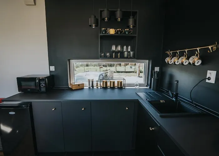 Halacs Homes- Boutique Cabins, Boutique